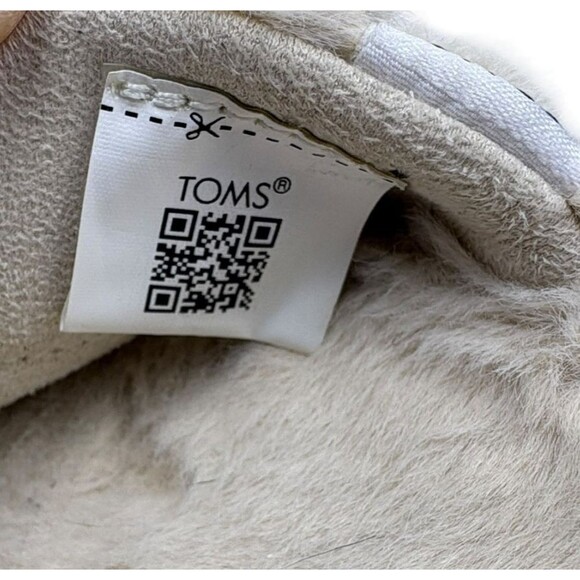 TOMS Faux Fur Quilted Slide Slippers Ivory Cozy Indoor Glam House Shoes 11 - Picture 9 of 9